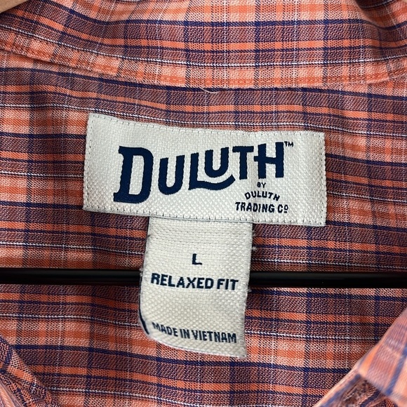 Duluth Trading Co Red Plaid Relaxed Fit Button Up Shirt Mens Size L - Picture 3 of 13